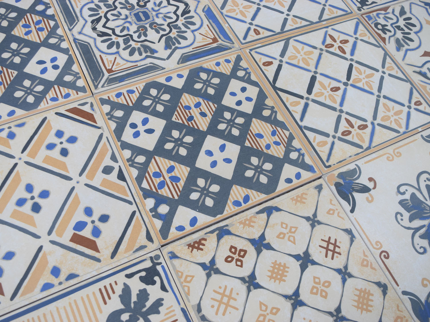 dAntica Ornament Floor Tile