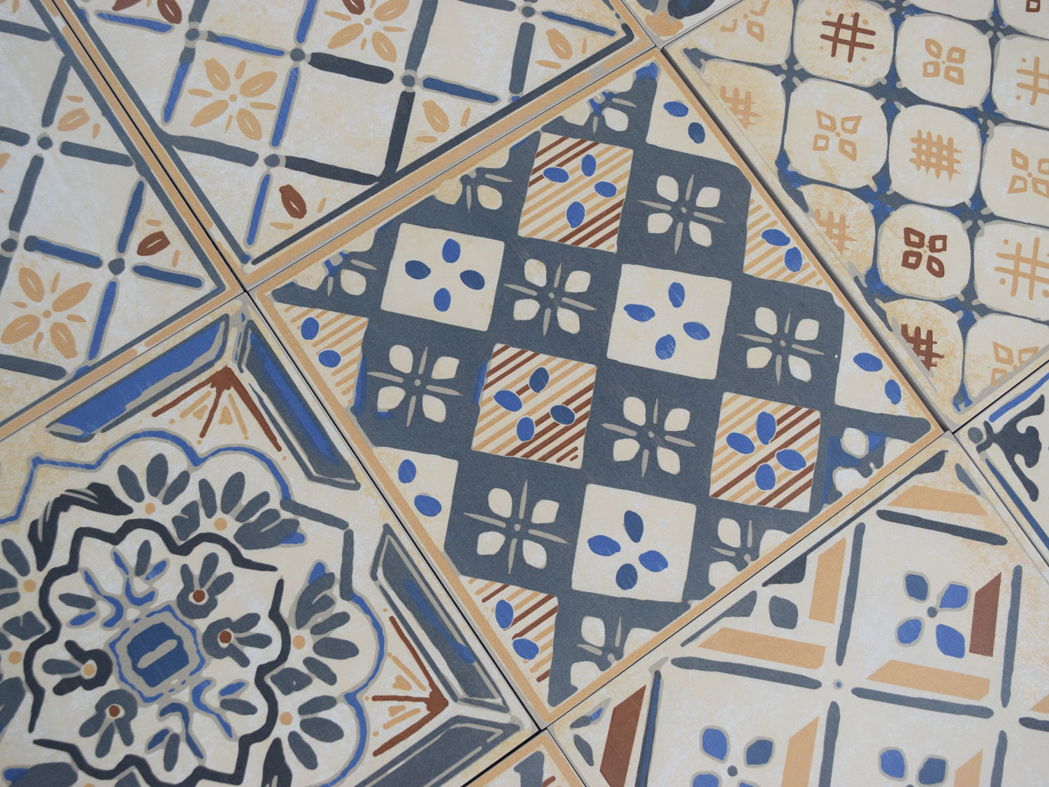 dAntica Ornament Floor Tile