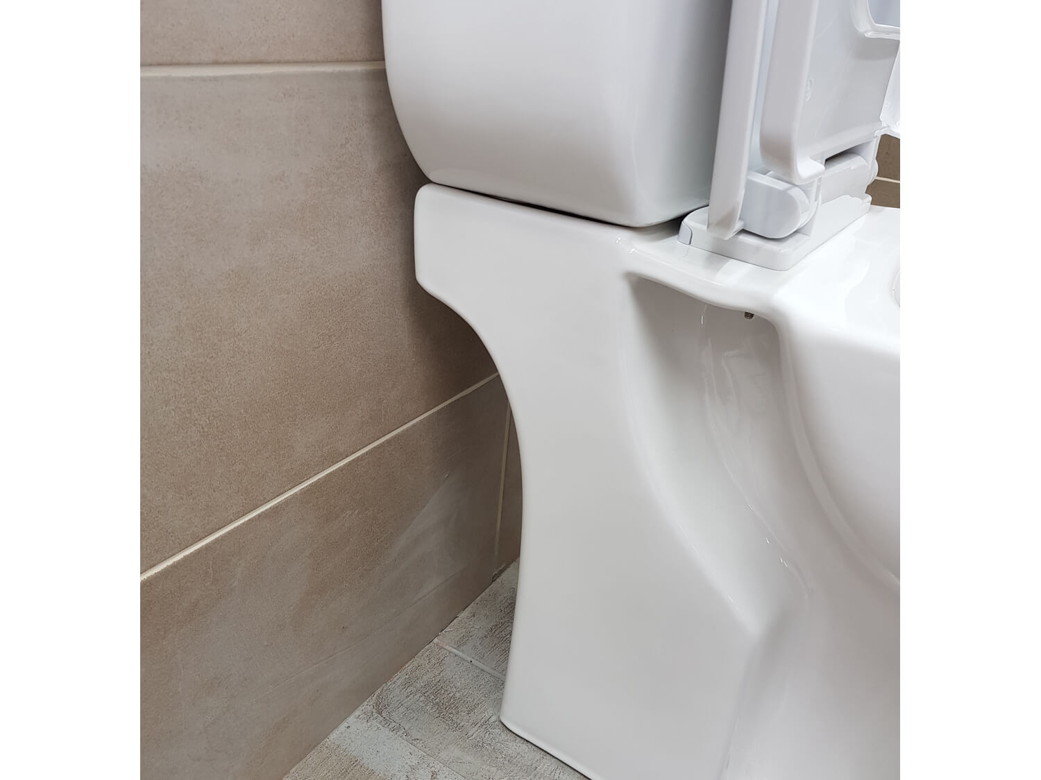 EKOS Boston White Dual Top Flush Toilet Suite Bottom