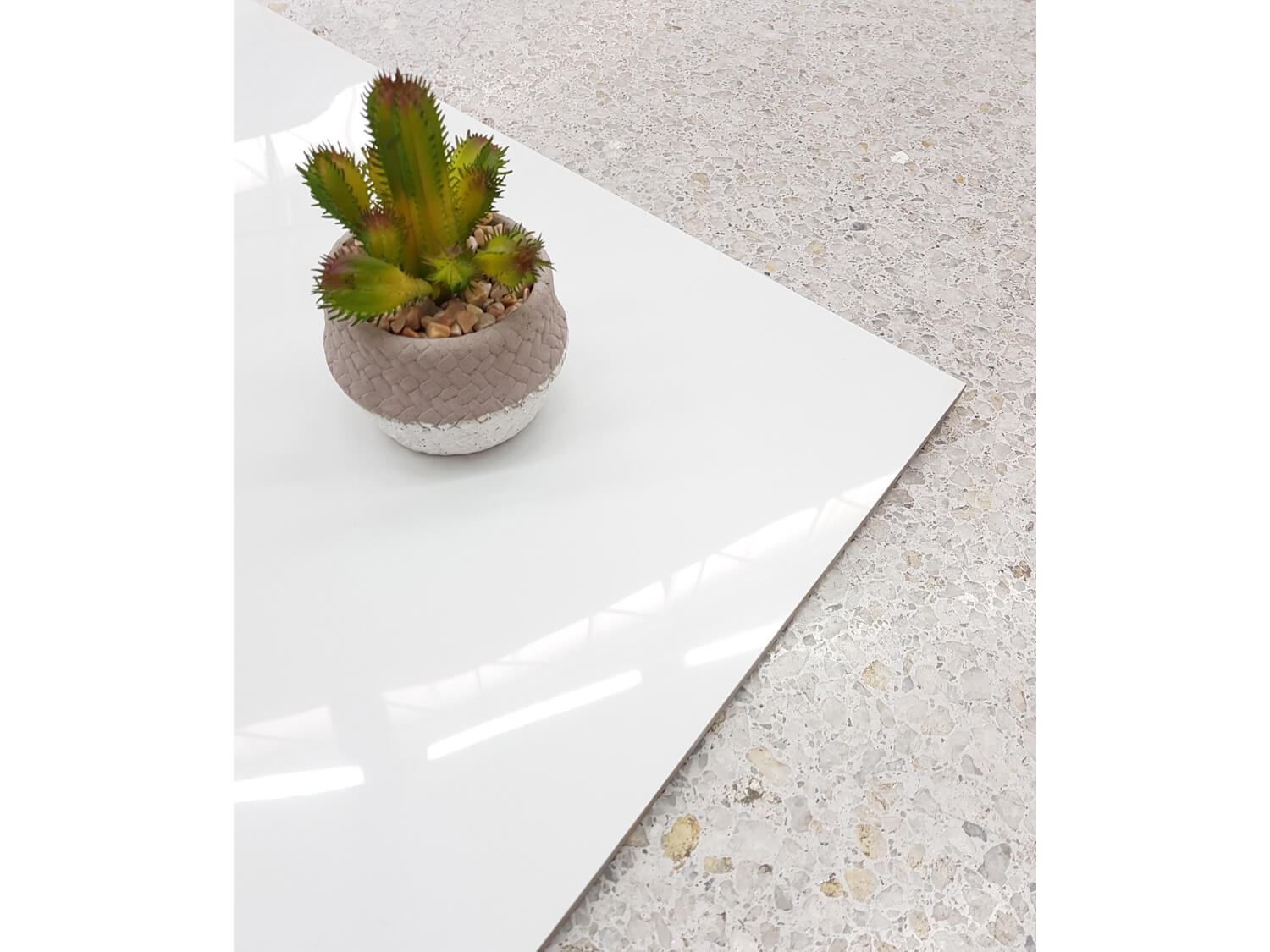 Kili Ultra White Porcelain Floor Tile