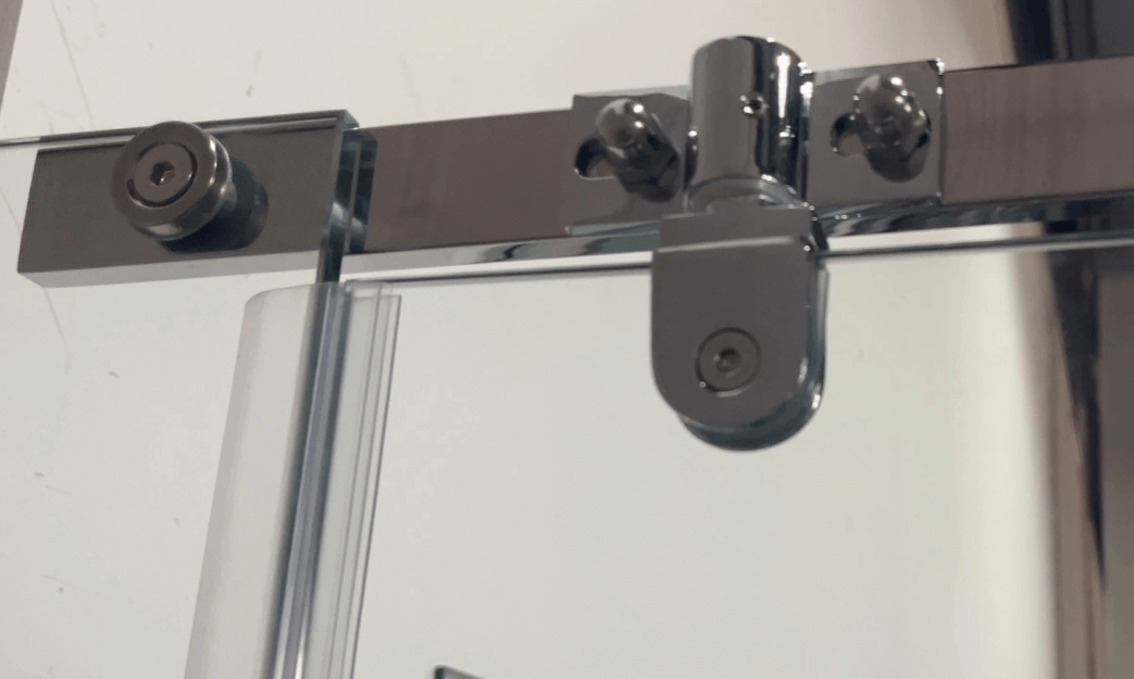Square Chrome Shower Enclosure With Pivot Door 900 x 900 x 1850mm